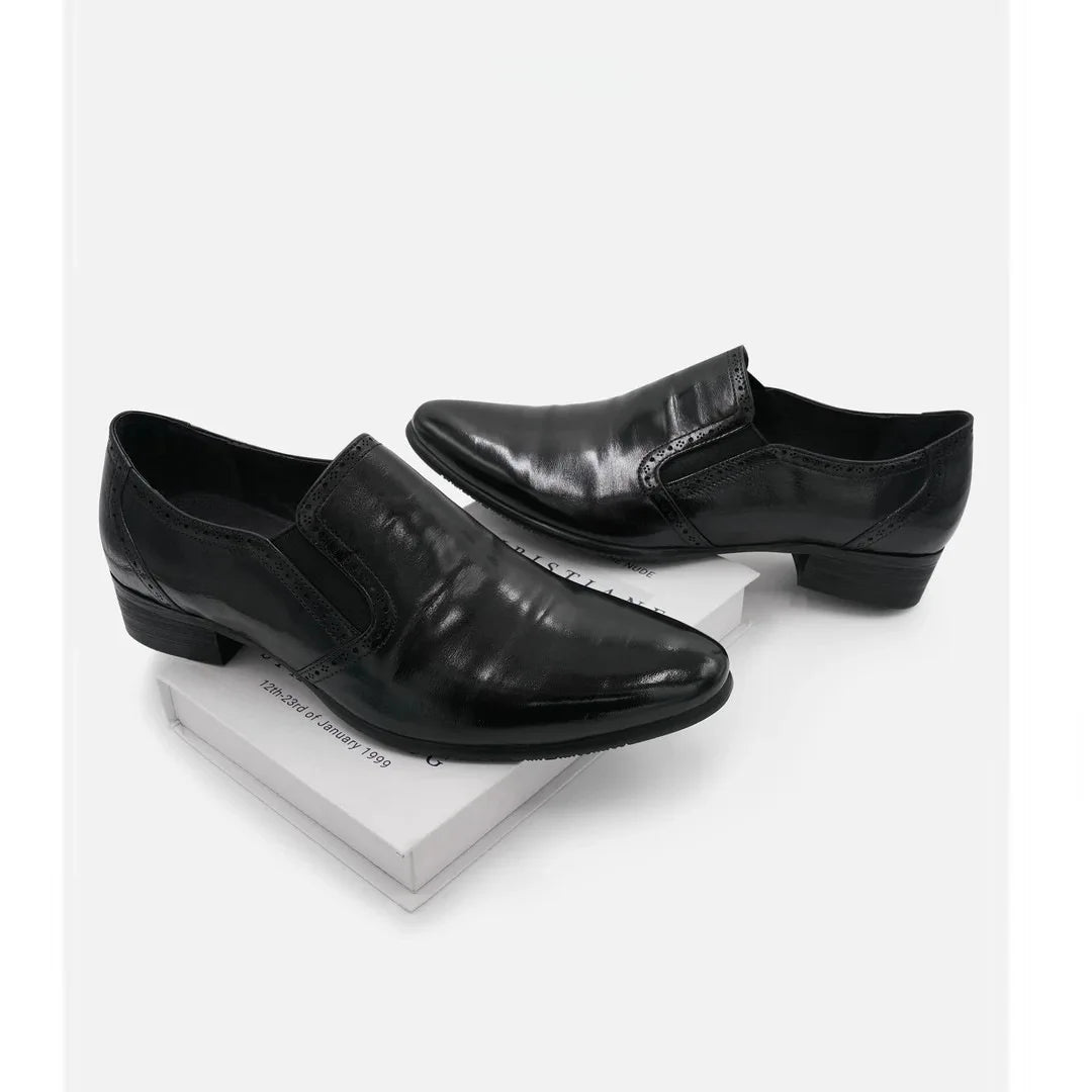 Spring Autumn New Pointed Leather Shoes for Men Solid Color Business Casual Shoes Male Fashion Designer Dress Shoe Man