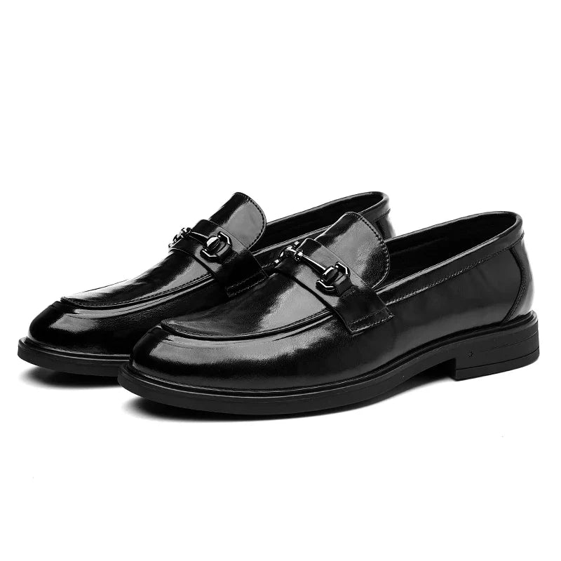 New Fashionable Men's Casual Loafers  Comfortable And Classic  Formal Business Casual Shoes  Metal-Decorated Wedding Party Shoes