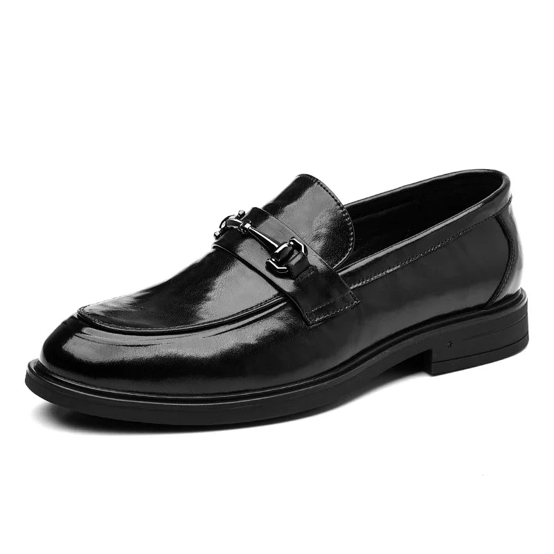 New Fashionable Men's Casual Loafers  Comfortable And Classic  Formal Business Casual Shoes  Metal-Decorated Wedding Party Shoes