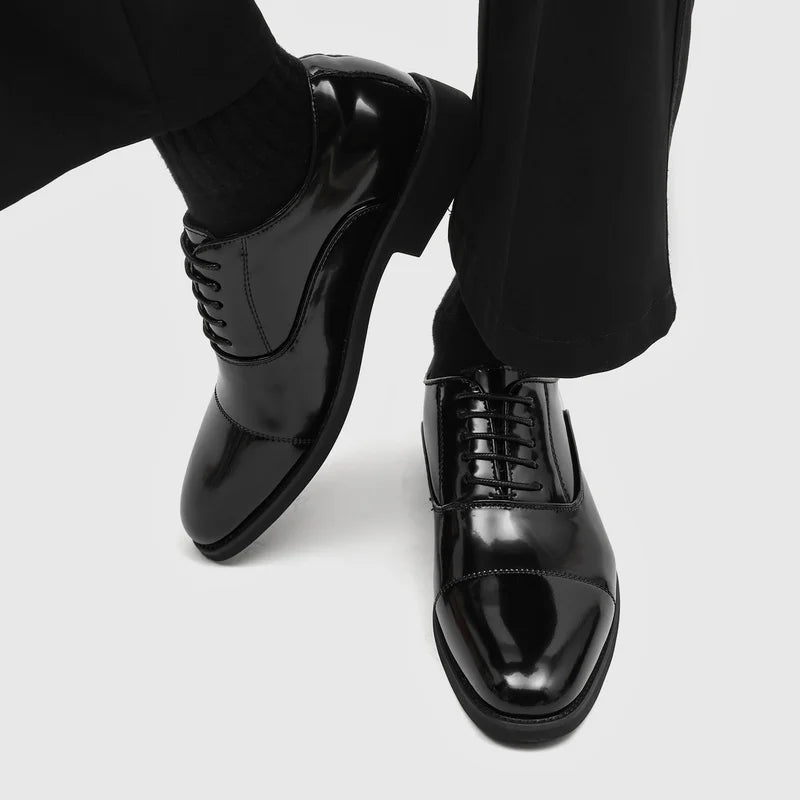 Men's Dress Shoes Size 38-46 Fashion Man Pointed Toe Oxford Shoes Lace-Up Brogue Footwear Buckle Business Wedding Shoes Sneakers