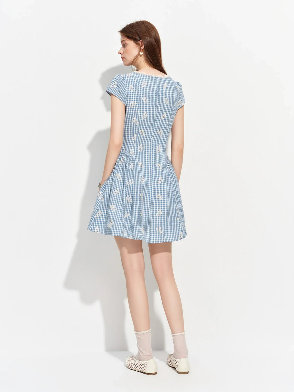 Women's 2026 Summer New Arrival French Pastoral Style V-Neck Lace Spliced Embroidered Dress Openwork Floral Plaid Pattern