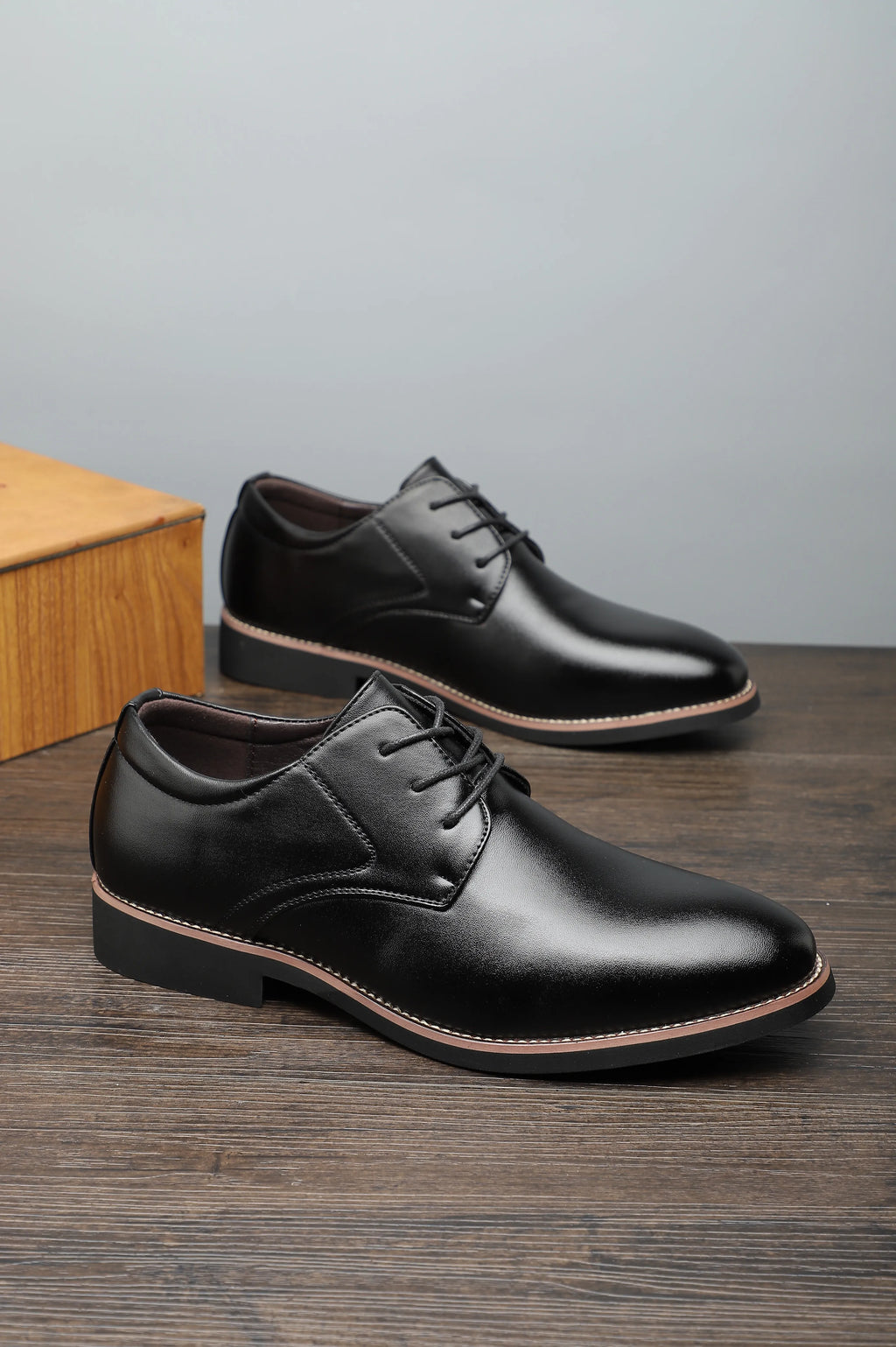 Men's Dress Shoes High Quality Brogues Casual Business Leather Shoes Social Party Leather Loafers Male Tassel