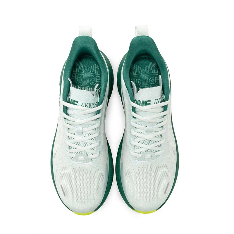 New Style Autumn Winter Men Running Shoes Ourdoor Jogging Cushioning Breathable Lightweight Elastic Sports Sneakers