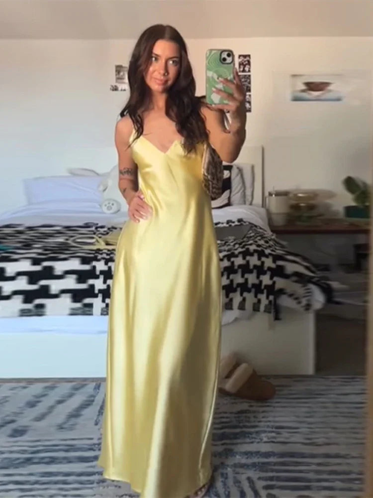Yellow V Neck Satin Lace Patchwork Maxi Dress Chic Spaghetti Strap Backless Slip Robe 2026 Summer New Lady Beach Holiday Vestido