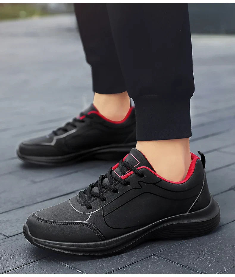 2025 New Lightweight Men Casual Leather Sneakers Non-slip Breathable Male Outdoor Running Shoes Lace Up Soft Sport Shoes