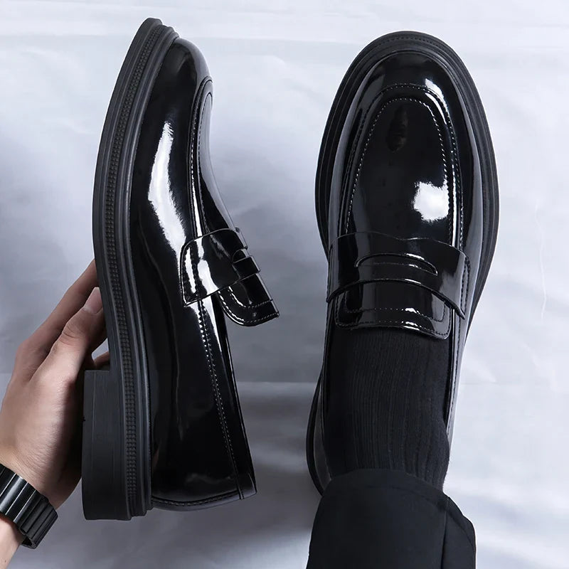 New Summer Slip on Flats Stylish Leather Men's Loafers Fashion Casual Shoes Man Light Antiskid Driving Shoes Handmade Moccasins