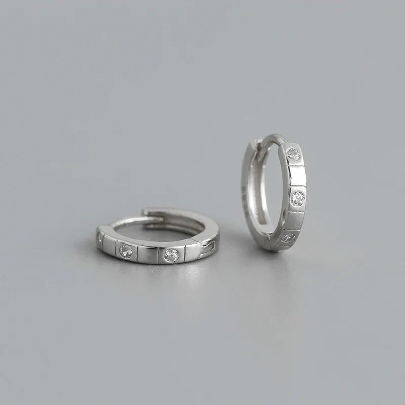925 Sterling Silver Simple Stripes Shiny Zircon Huggies Hoops Earrings for Women Fashion Unisex Punk Jewelry Ear Buckle