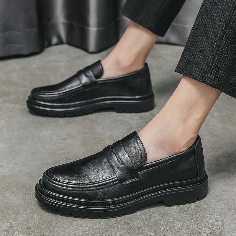Tassel Loafers Men Platform Thick-soled Formal Business Shoes Slip-on Comfortable Mens Leather Wedding Casual Shoes Oxford Shoes