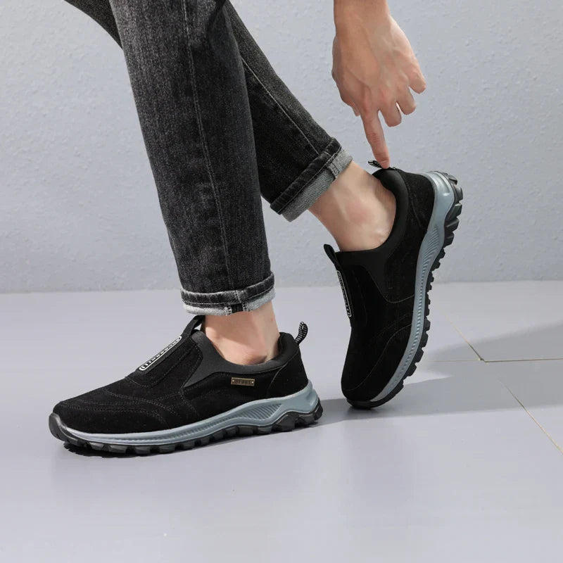 High Quality Indestructible Man Shoe Sneakers Breathable Running Shoes Lightweight  Anti-slip Outdoor Men's Sneakers Male Shoes