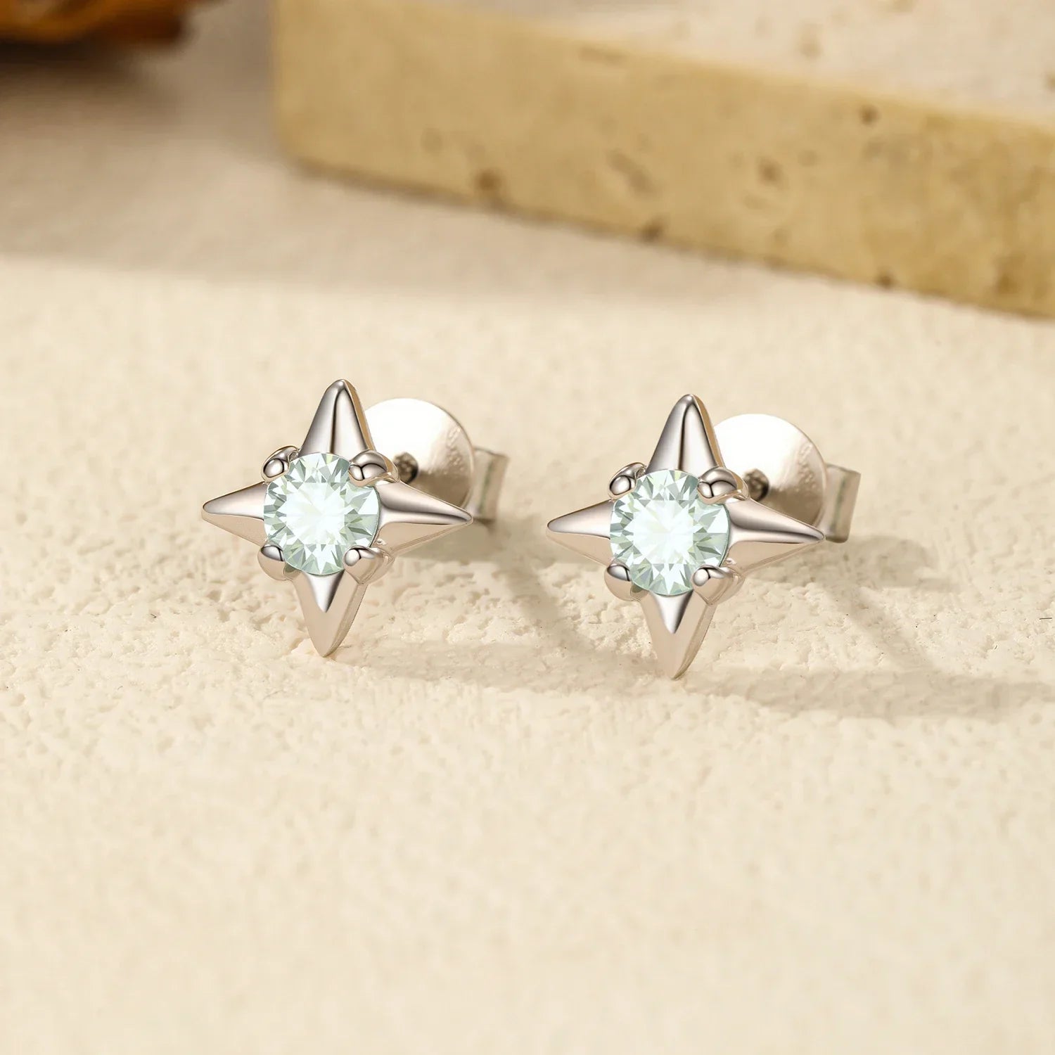 D Color Clarity Moissanite Ear Studs 925 Sterling Silver Exquisite Darts Stud Earrings For Women Party Fine Jewelry