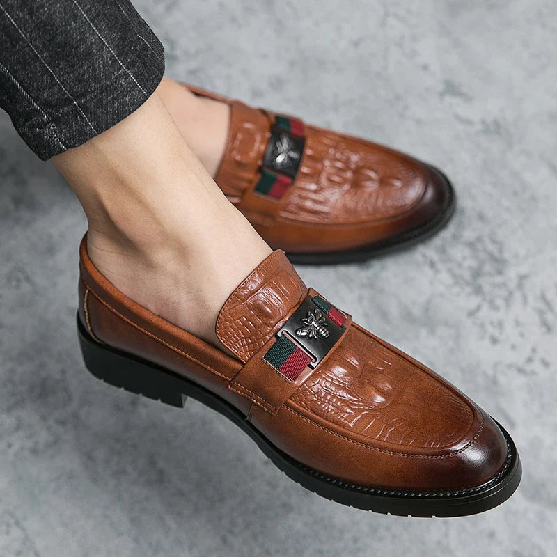 British pointy casual shoes men's nightclub hairstylist European station men's shoes lazy bean shoes fashion shoes