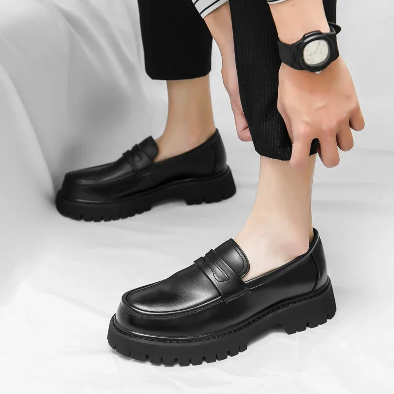 New Men's Luxury Leather Shoes Genuine Leather Dress Shoes Fashion Loafers Slip-on Comfy Casual Business Shoes Fomal Mocassins