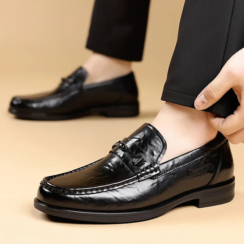 Fashion Style Man Casual Shoes Comfortable Luxury Loafers Leisure Walk Men Slip on Flats All-match Male Business Shoes Moccasins