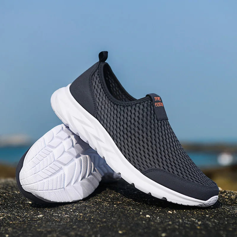 Men's Sneakers Breathable Mesh Men Casual Shoes Outdoor Non-Slip Big Size Loafers Walking Lightweight Male Tennis shoes