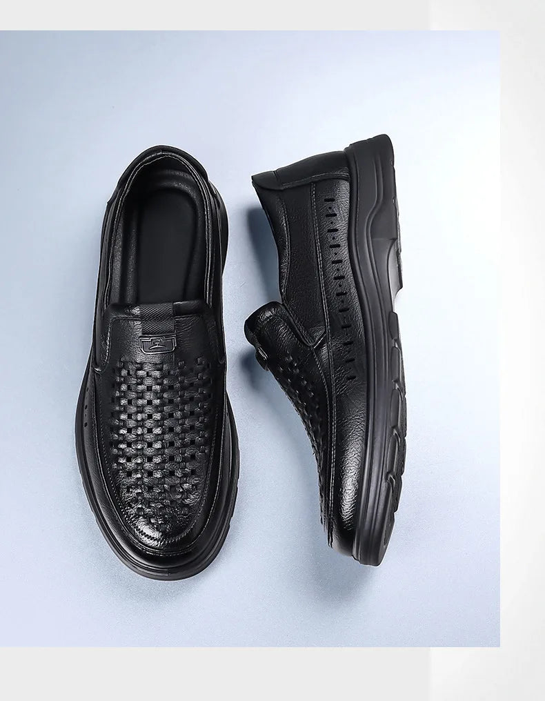 Summer New Designer Hallow Leather Shoes Man Breathable Soft Sole Business Casual Shoes Male Fashion Loafers Shoes for Man
