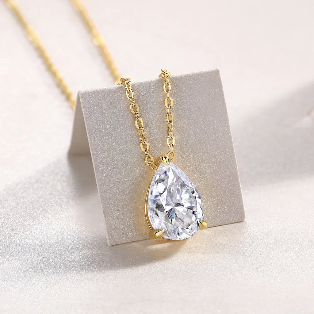 Solitaire Pear Cut 1-5CT D Color Moissanite Diamond Pendant for Women 925 Silver Plated 18k Rose Gold Chain Necklace GRA