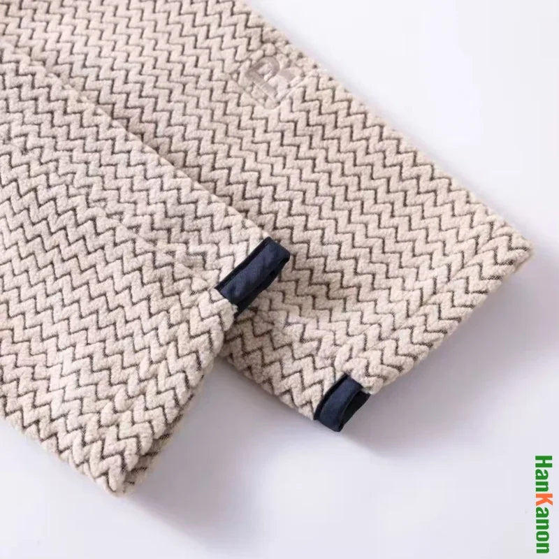 Wave Pattern Fleece Lined Hooded Zip-up Jacket/Sweatshirt: Warm & Outdoor-Ready  Ideal for Couples Hooded Sweatshirt