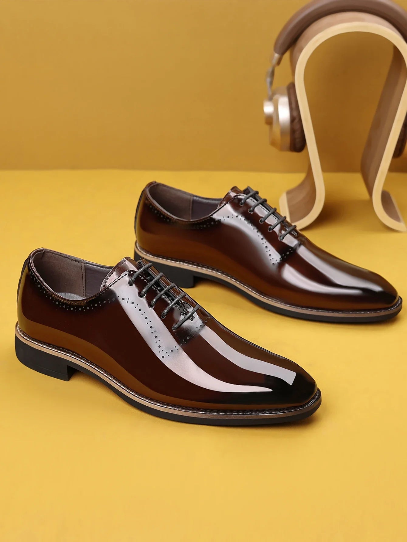 Patent Comfortable Dress Wedding Party Shoes Men's Casual Dress Shoes Business Classic Dress Shoes for Men
