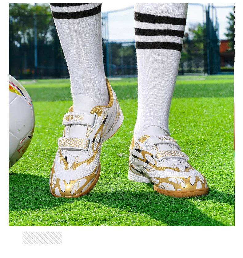 New Hot Kids Soccer Shoes School Football Boots Boys Girls Cleats Grass Sneakers Child Outdoor Athletic Training Sports Footwear
