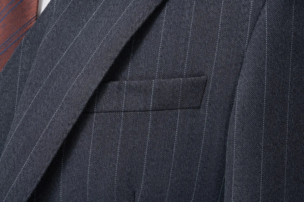 2025 Muscular Groom Suits US Sizes 3D Tailored Italian TR for Broad Shoulders Wedding & Business Set with Adjustable Trousers