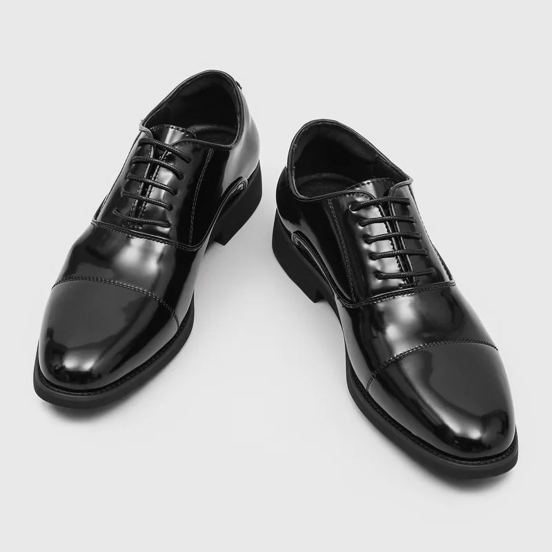 Men's Dress Shoes Size 38-46 Fashion Man Pointed Toe Oxford Shoes Lace-Up Brogue Footwear Buckle Business Wedding Shoes Sneakers