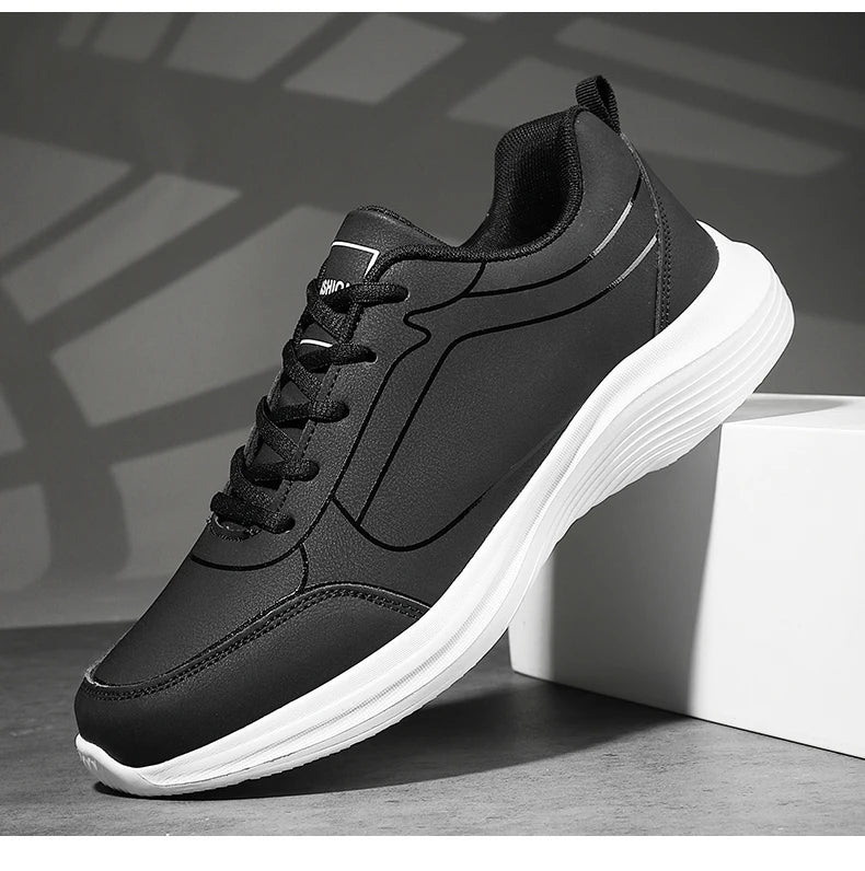 2025 New Lightweight Men Casual Leather Sneakers Non-slip Breathable Male Outdoor Running Shoes Lace Up Soft Sport Shoes