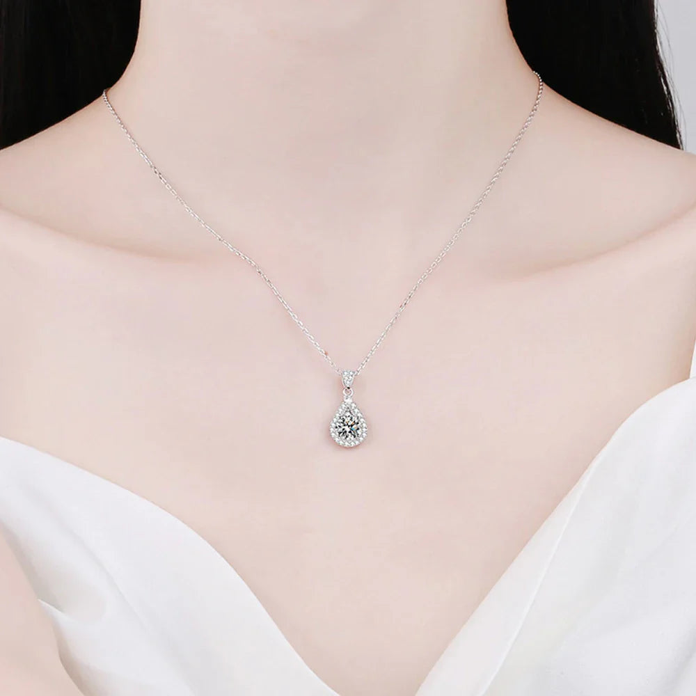 D VVS1 Moissanite Pandent Necklace for Woman Wedding Jewely with GRA 925 Sterling Sliver Plated 18k white Gold Necklace