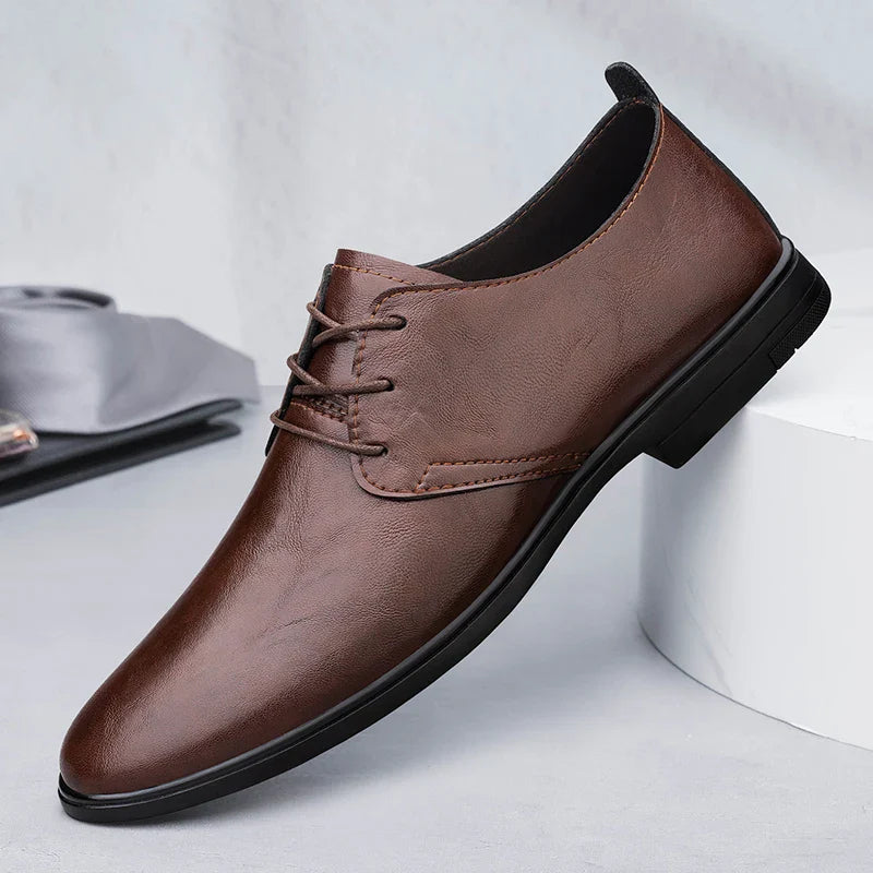 High Quality Handmade Casual Leather Business Shoes Mens Formal Oxford Office Shoes Fashion Lace-up Casual Flat Designer Shoes