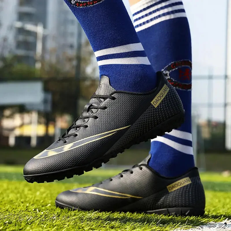 Men Football Boots Cleats Grass Sneakers Breathable Professional Soccer Shoes Outdoor Training Shoes Zapatos De Futbol Sport
