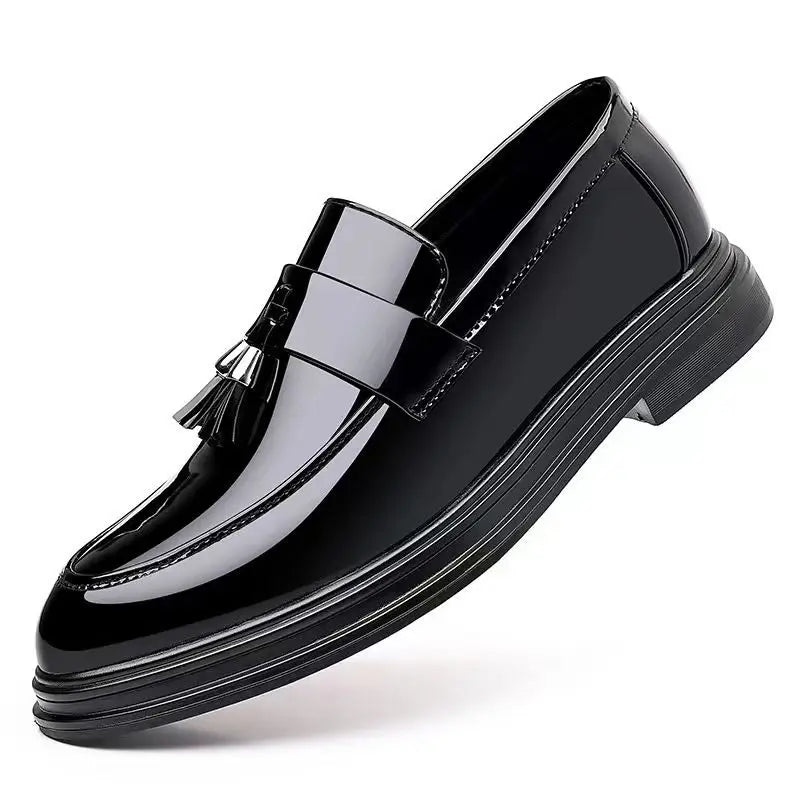 Black Social Shoe for Men Casual Business Patent Leather Bright Upper Dress Shoes Man New Low Price 39 Suit Cheap Liquidation