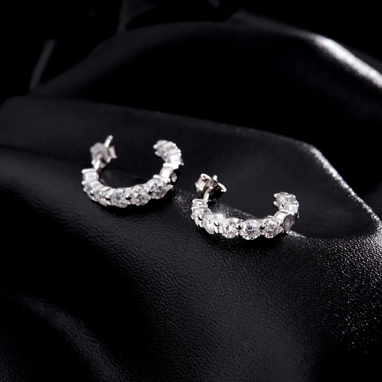 D Color C Shape Moissanite Earrings 925 Sterling Silver Charming Dazzling Hoop Earrings For Women Wedding Fine Jewelry