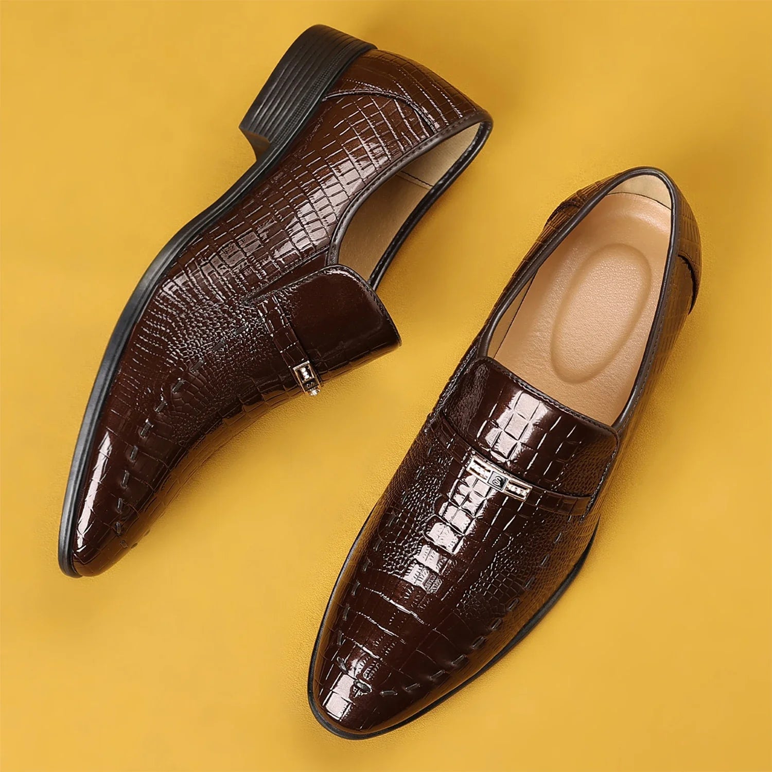 Men's Slip-On Dress Shoes Business Casual Comfortable Classical Dress Shoes for Men ﻿