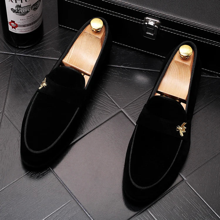 Men's Fashion Suede Leather Embroidery Loafers Mens Casual Printed Moccasins Oxfords Shoes Man Party Driving Flats EU size 38-45