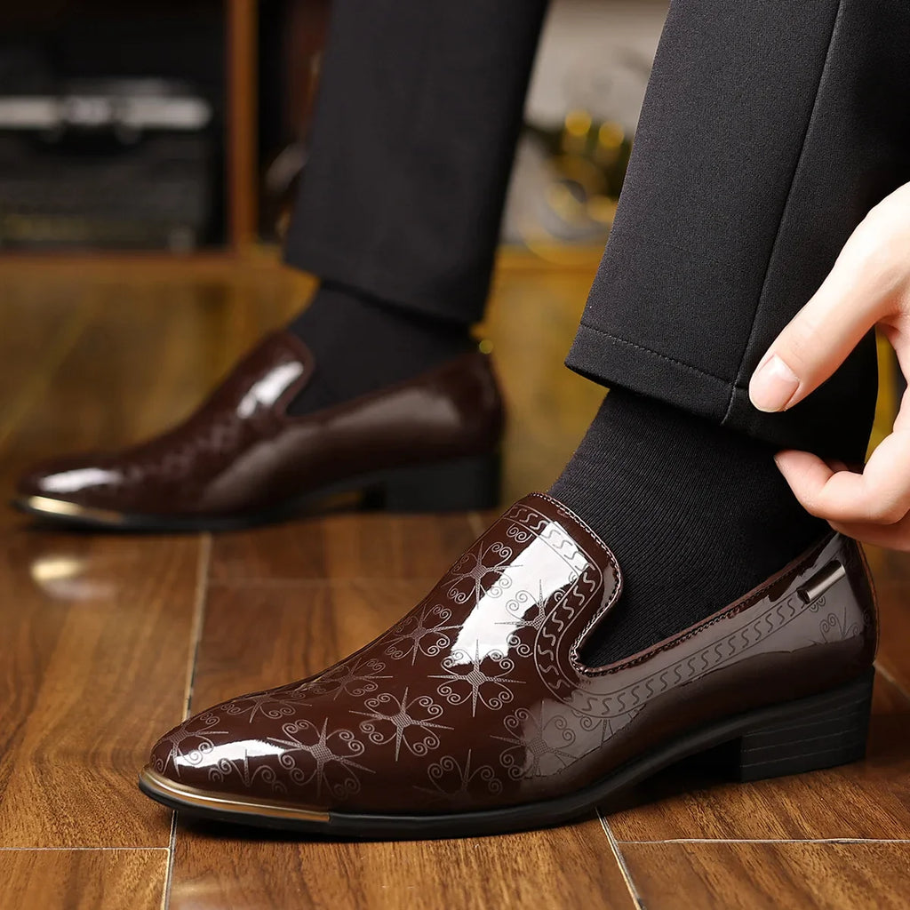 Big Size Patent Leather Shoes Men Solid Color Fashion Spring Autumn Casual Shoes Male British-style Business Wedding Shoe Man