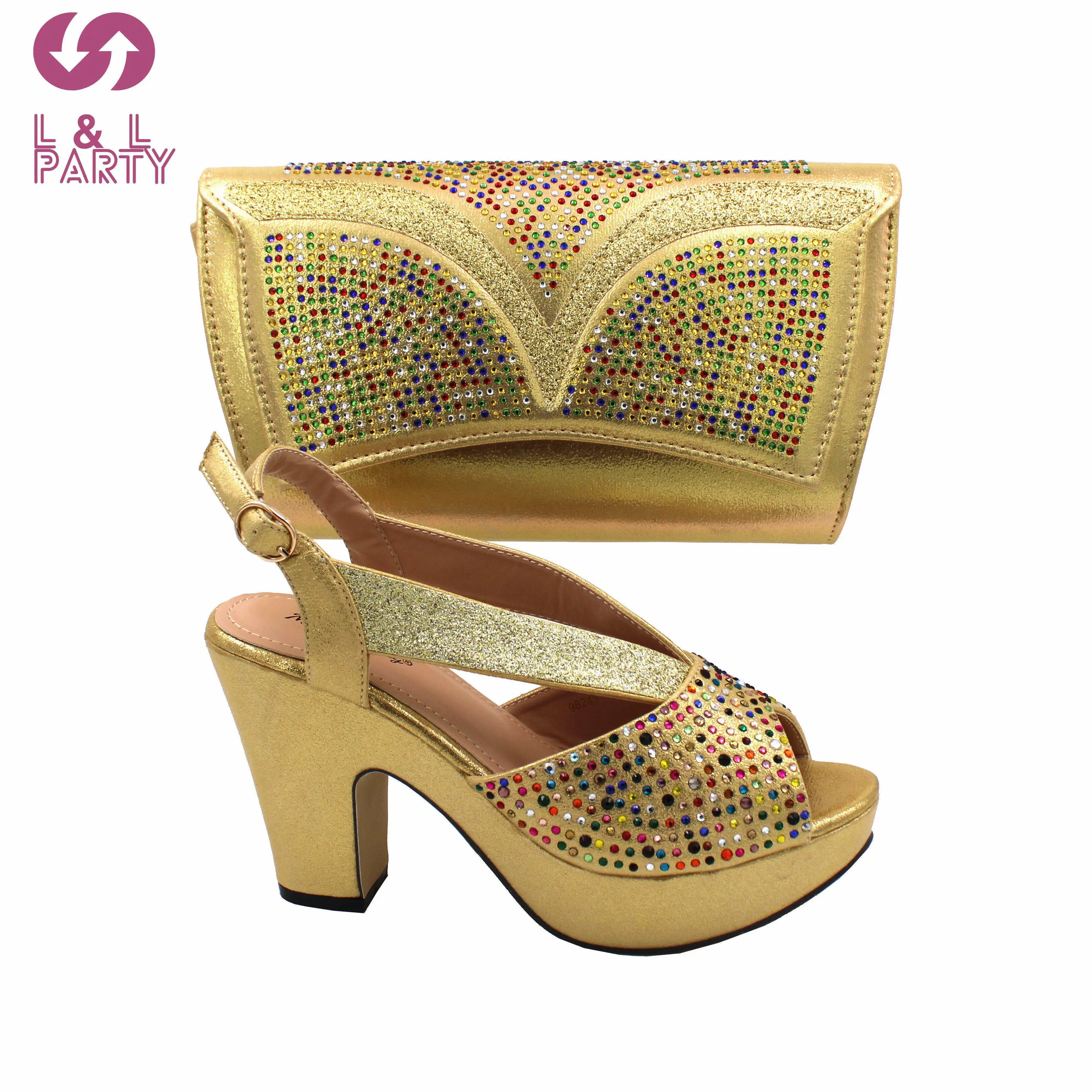 Fashionable Italian Women Shoes Matching Bag in Green Color