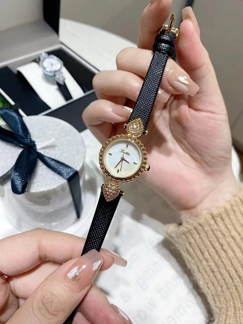 Women Watch Light Luxury Brand Shell Faced Diamond Watches Waterproof Leather Strap Ladies Fashion Quartz Wristwatch gift