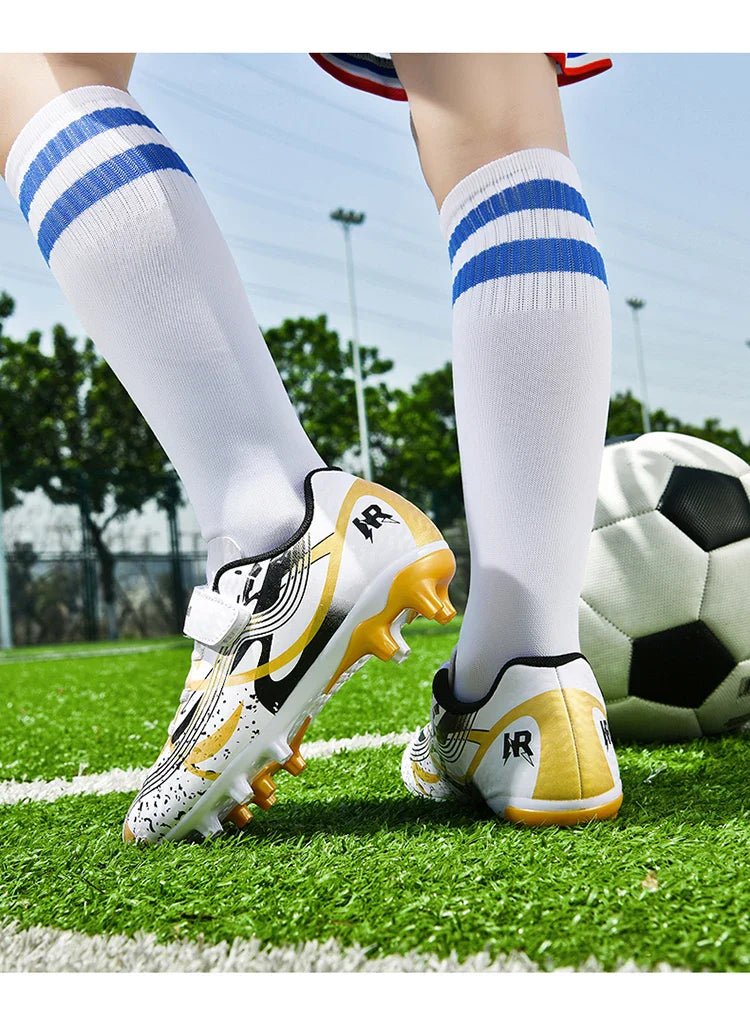 New Men Kids Professional Soccer Shoes Grass Boys Ultralight Football Boots Match Training Shoes Cleats Non-Slip Drop Shipping