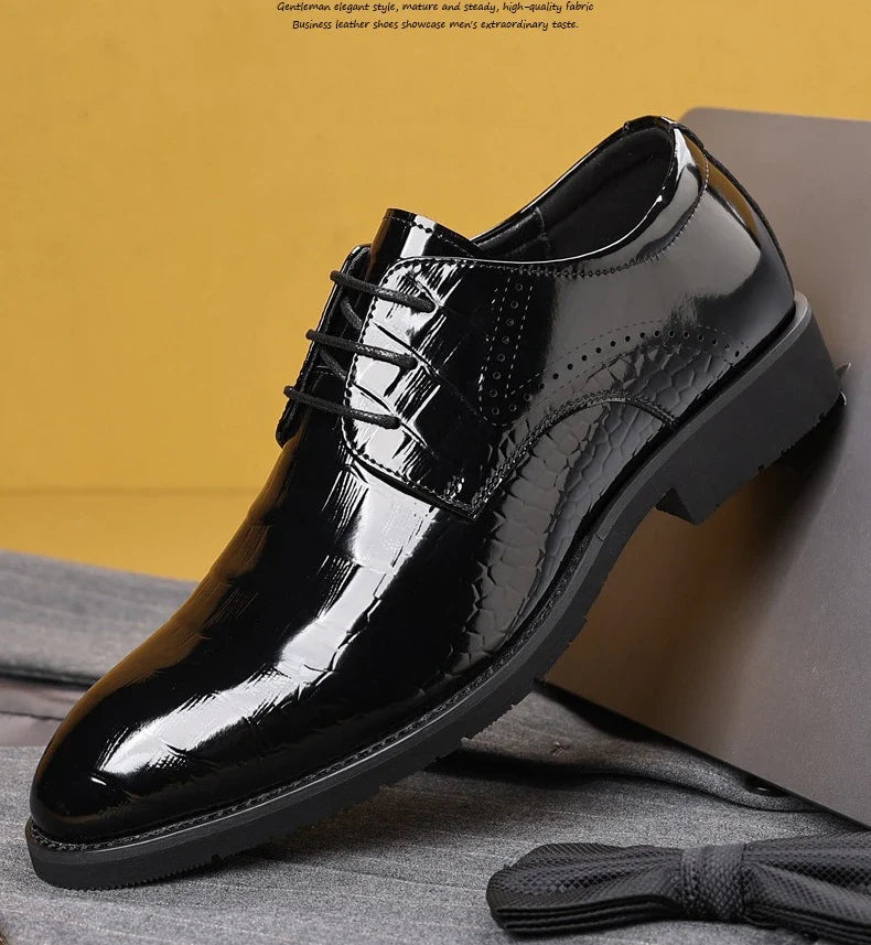 New Designer Autumn Collection British-style Men's Dress Shoes Fashion Patent Leather Commuter Shoes Male Black Casual Shoe Man