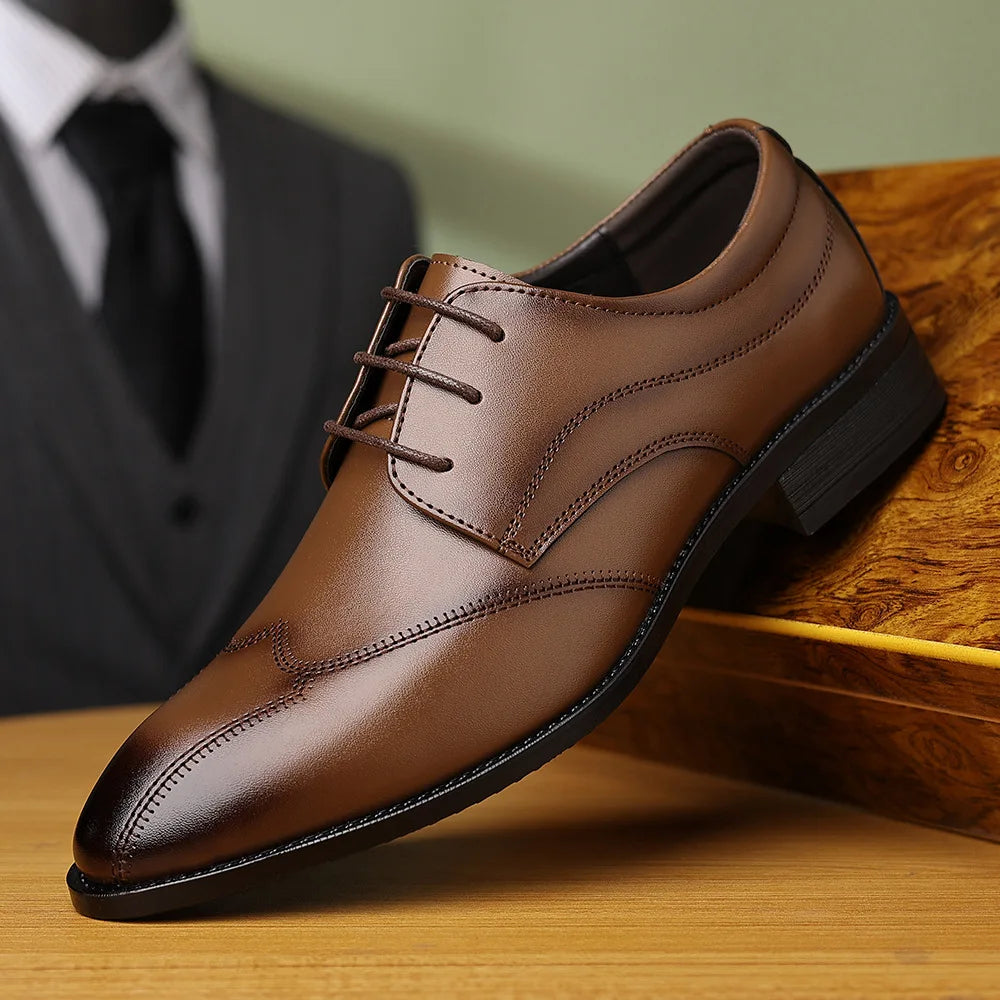 Spring Autumn New Dress Shoes for Man Solid Color Business Fashion Casual Leather Shoes Male Cusp Lace Designer Wedding Shoe Man