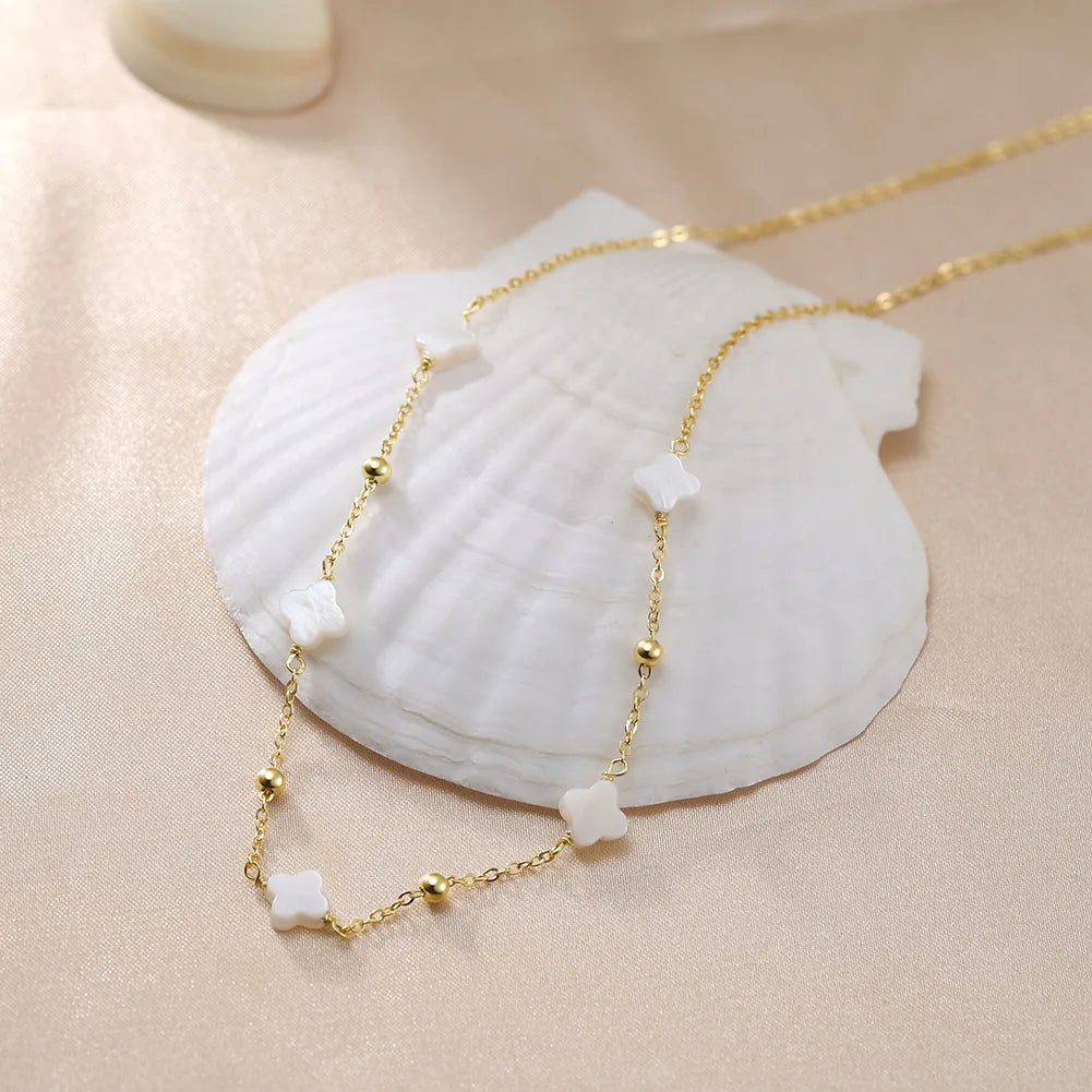 Elegant Ladies 925 Sterling Silver Necklace Four-Leaf Clover Inlaid Shell Decoration Suitable Daily Wear And Gifts