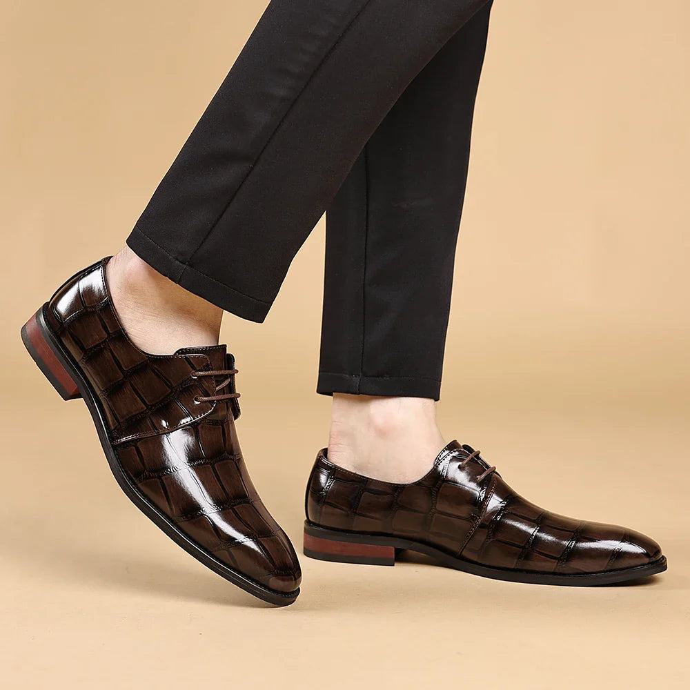 Fashionable Crocodile Print Men's Solid Color Leather Oxford Shoe Formal Business Lace -Up Office Shoe Comfortable Wedding  Shoe