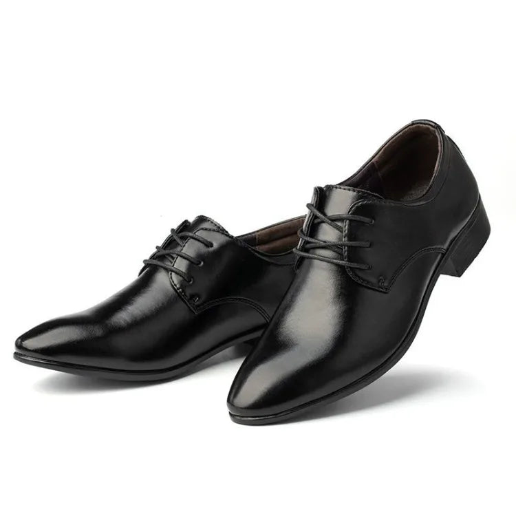 Men's Red Patent Leather Wedding Groomsmen Shoes Low Block Heel Business Formal Dress Shoes Trendy Casual Footwear