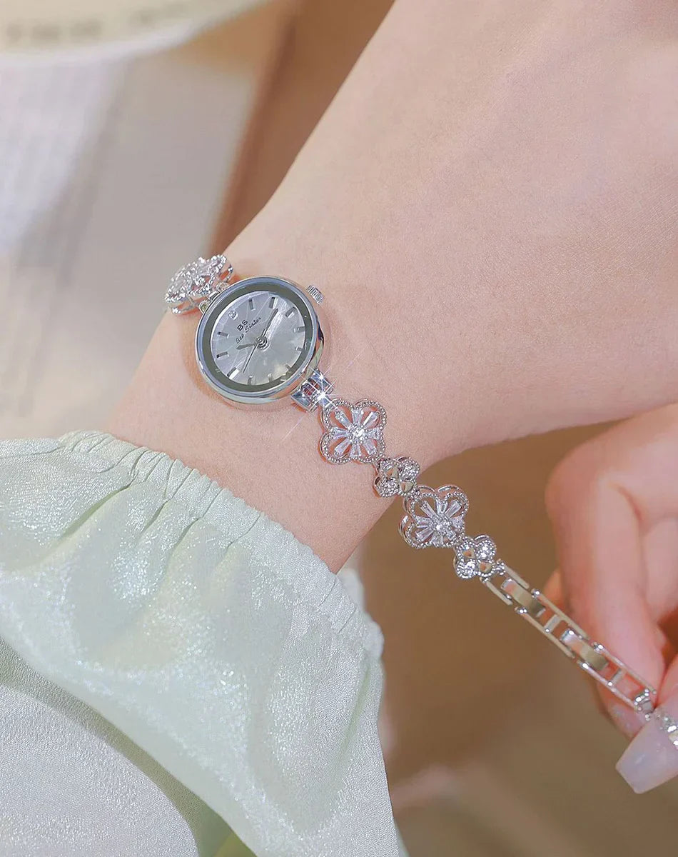 Watches For Women Fashion Elegant Gold Silver Bracelet Small Quartz Wristwatch 2025 Women's Lucky Watch Girlfriend Lovers Gift