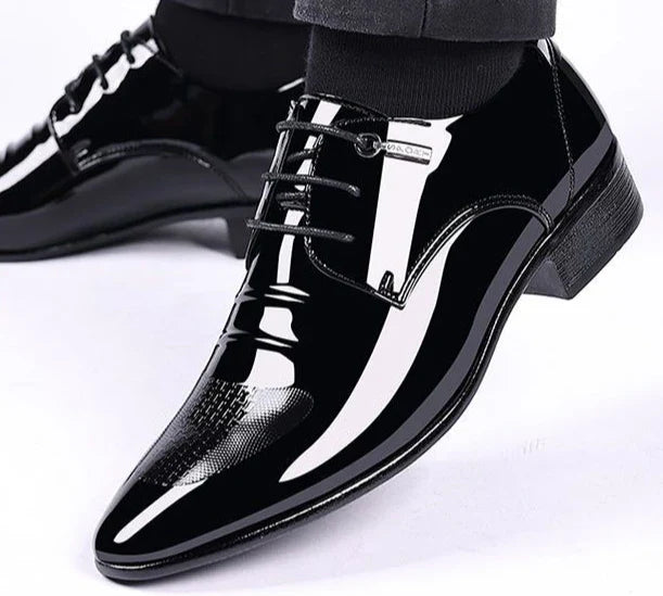 Patent Leather Black Lace Up Pointed Toe Men's Formal Shoes 2025 Style Low Price Office Luxury Designer 39 Suit Social Shoe Male