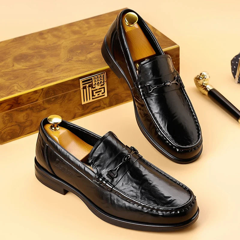 Fashion Style Man Casual Shoes Comfortable Luxury Loafers Leisure Walk Men Slip on Flats All-match Male Business Shoes Moccasins