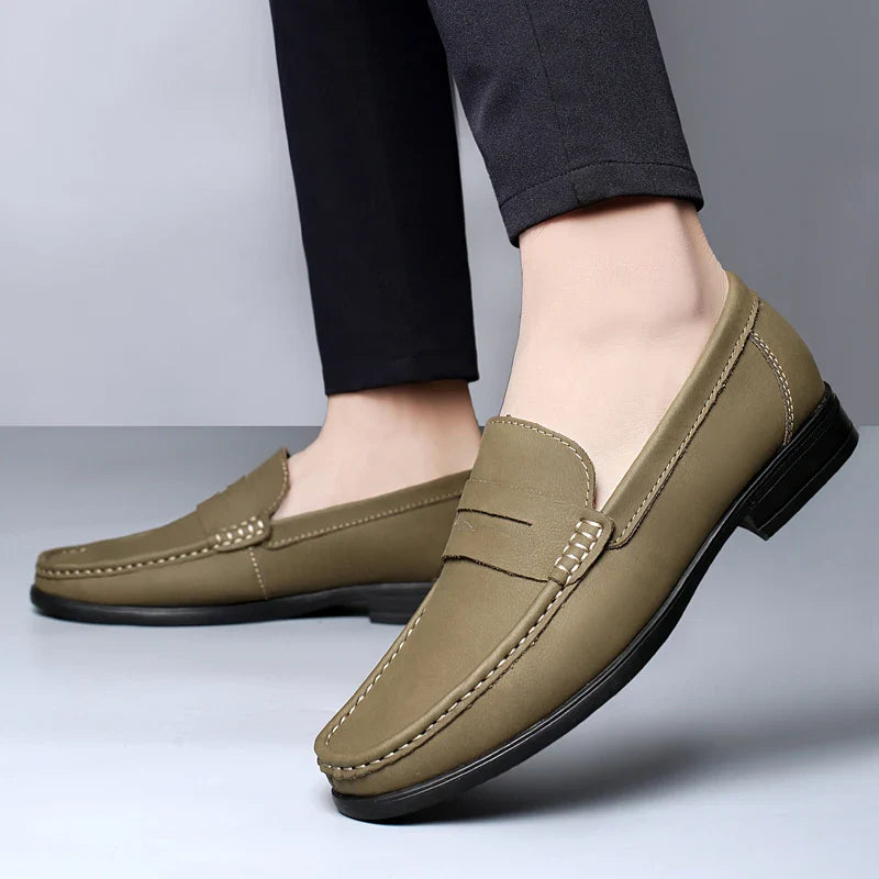 Men's New Style Business Formal Loafers Comfortable Breathable Office Casual Shoe Anti-Slip Outdoor Wear-Resistant Walking Shoes