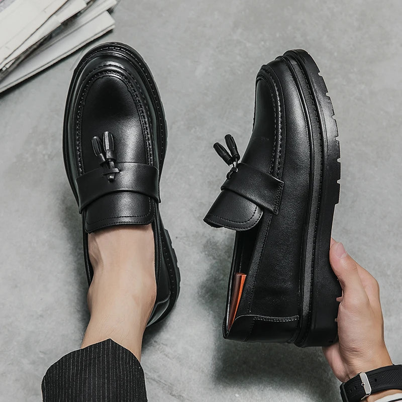 Tassel Loafers Men Platform Thick-soled Formal Business Shoes Slip-on Comfortable Mens Leather Wedding Casual Shoes Oxford Shoes