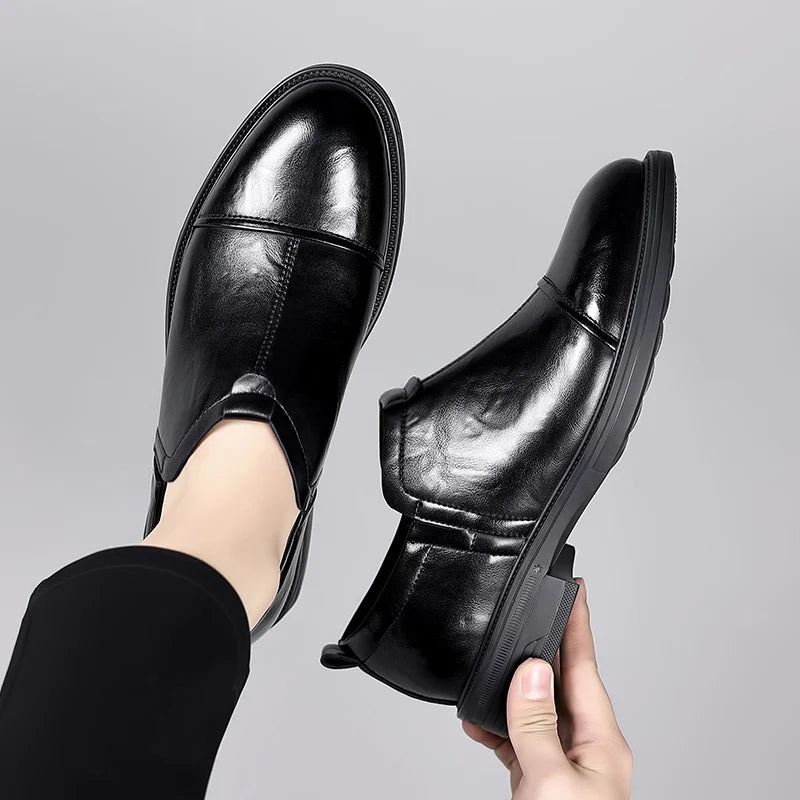 Men's Fashion Trends Leather Loafers Shoes Men's Formal Party Business Negotiation Social Office Shoes Comfort Round Toe Shoes