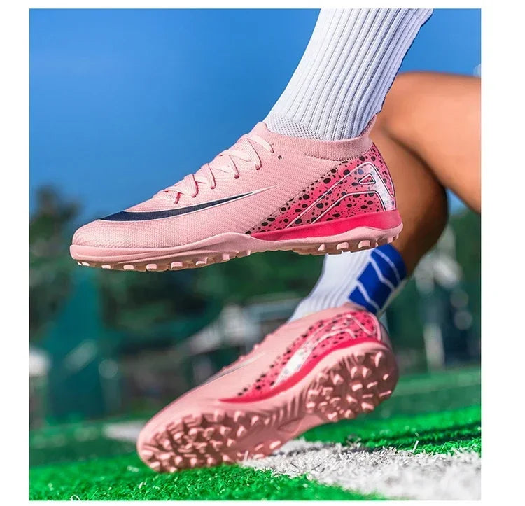 New Men Soccer Shoes Professional Football Boots Grass Outdoor Sport Non-Slip Training Shoes Match Sneakers Ultralight Unisex