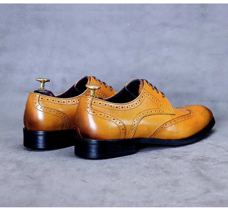 New Men Dress Handmade Shoes Genuine Leather Male Oxford Italian Classic Vintage Lace-up Men's Brogue Shoes Oxford